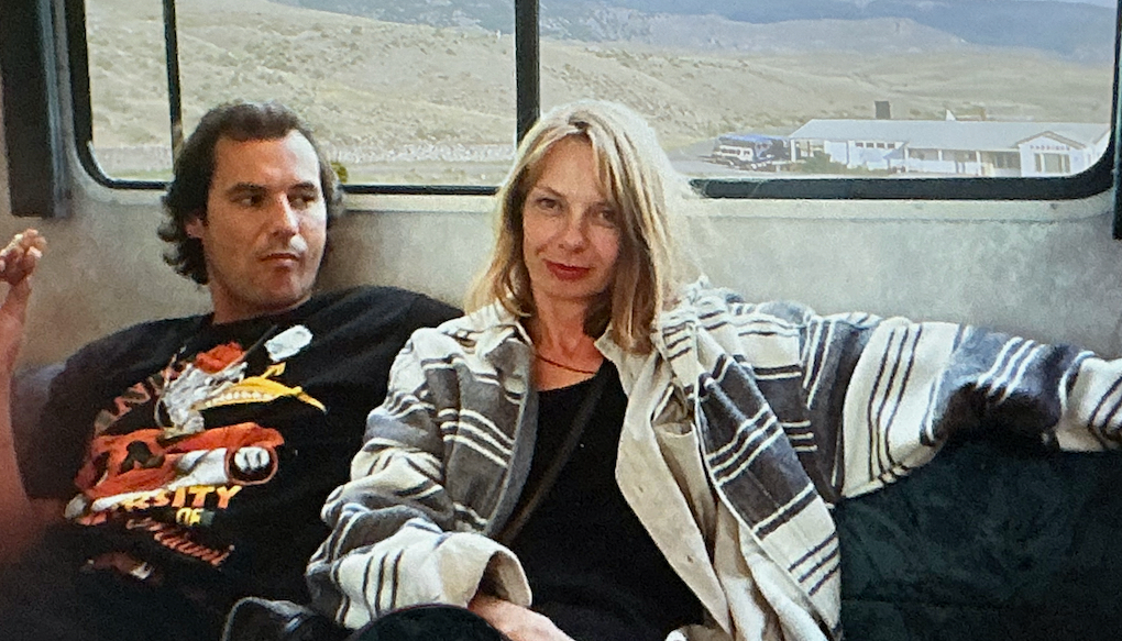 Harry neben der Kostümbildnerin